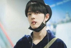 圈内爆料肖战熬夜图片,熬夜工作背后的辛勤付出